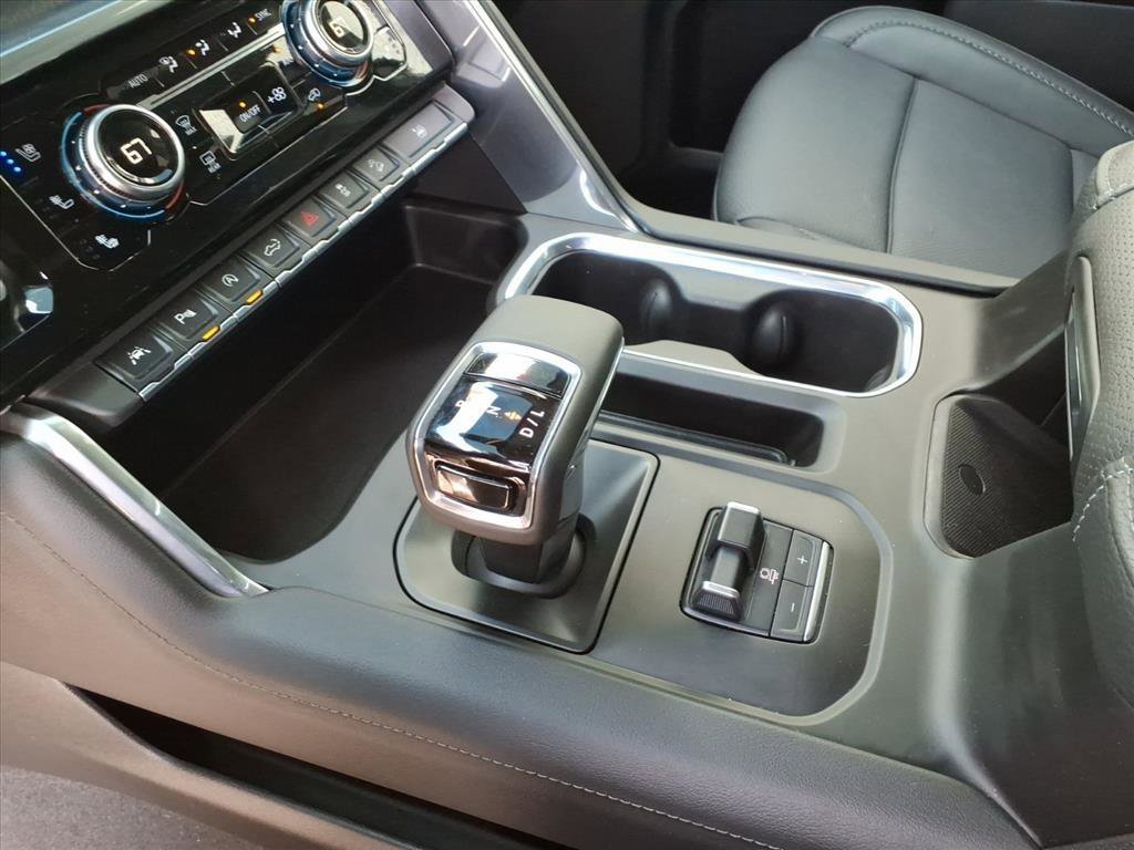 Used 2024 GMC Sierra 1500 Denali w/ Denali Reserve Package image 11