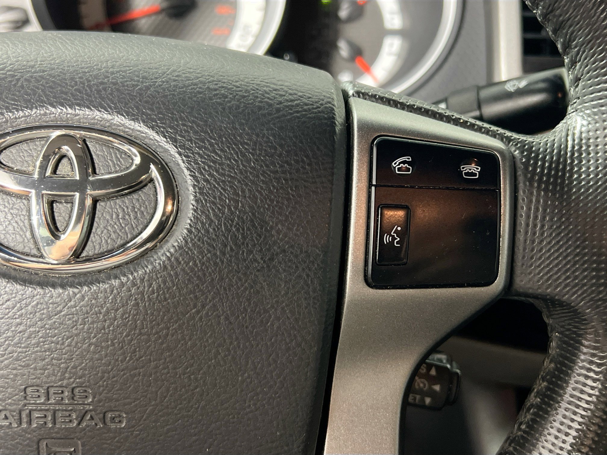 Used 2013 Toyota Tacoma PreRunner w/ Limited Pkg image 19