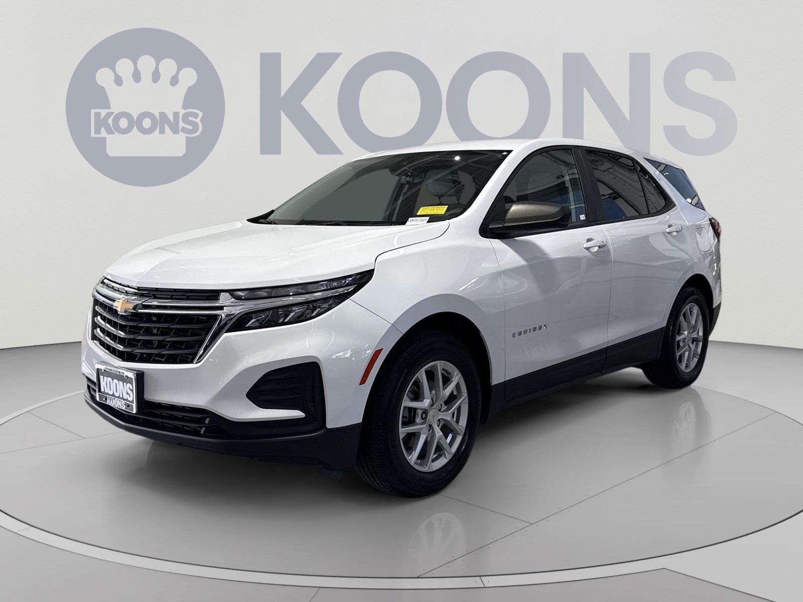 Used 2023 Chevrolet Equinox LS w/ LS Convenience Package FWD image 5