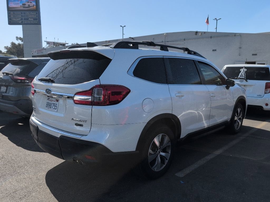 Used 2020 Subaru Ascent Premium w/ Convenience Package AWD/4WD image 3