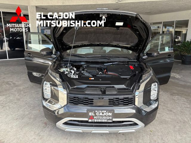 Used 2025 Mitsubishi Outlander SEL AWD/4WD image 26