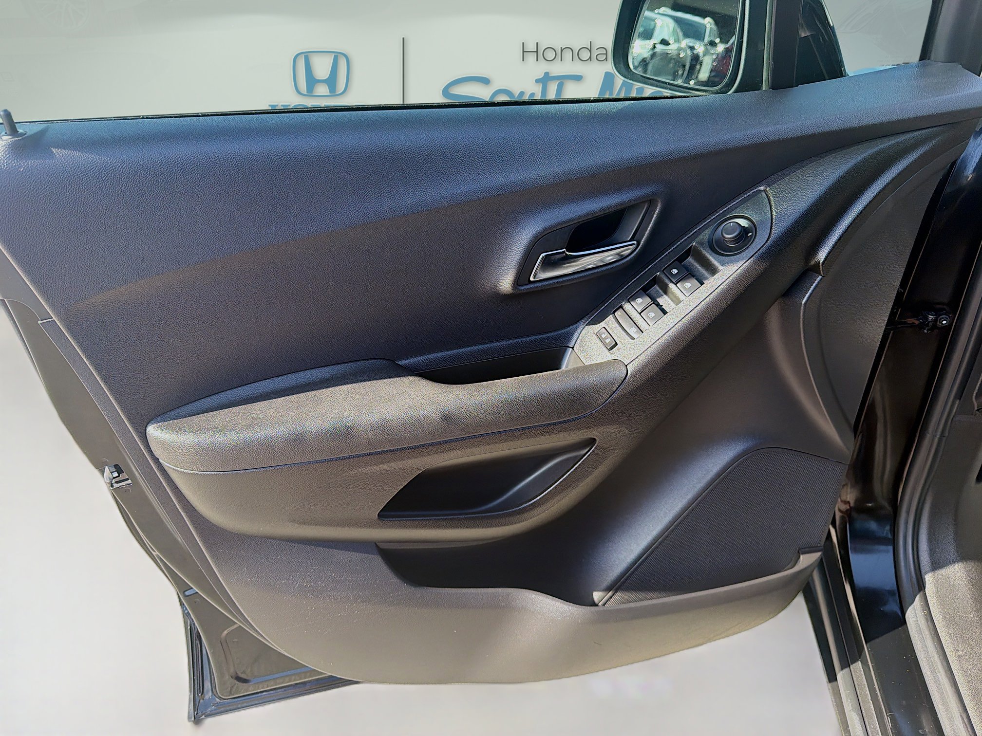 Used 2019 Chevrolet Trax LT image 19