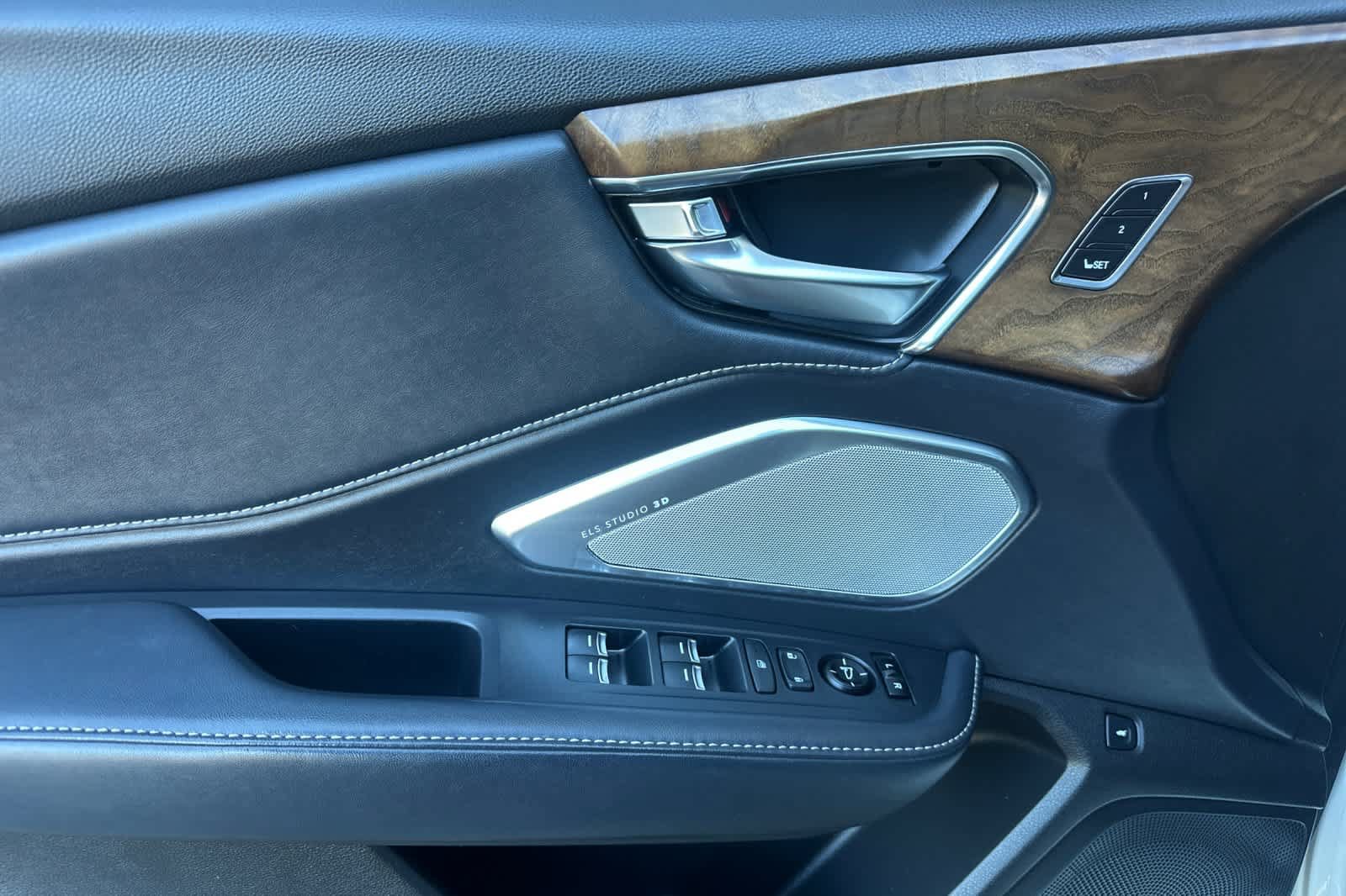 Used 2019 Acura RDX AWD w/ Advance Package image 12