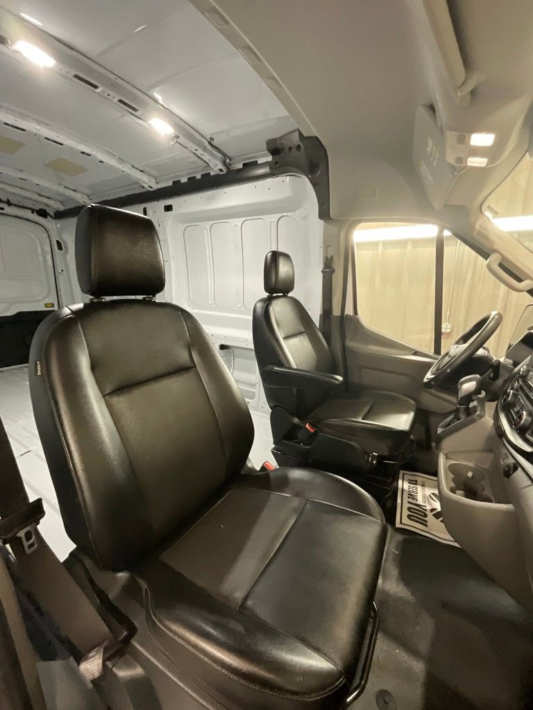 Used 2023 Ford Transit 250 Medium Roof image 11