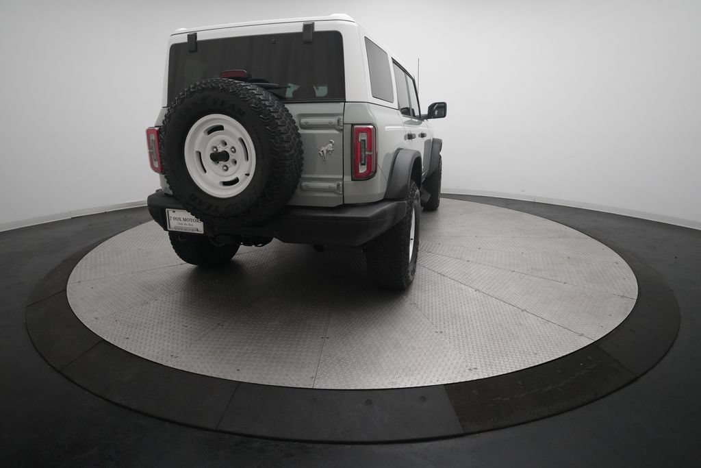 Used 2023 Ford Bronco Heritage Edition AWD/4WD image 13