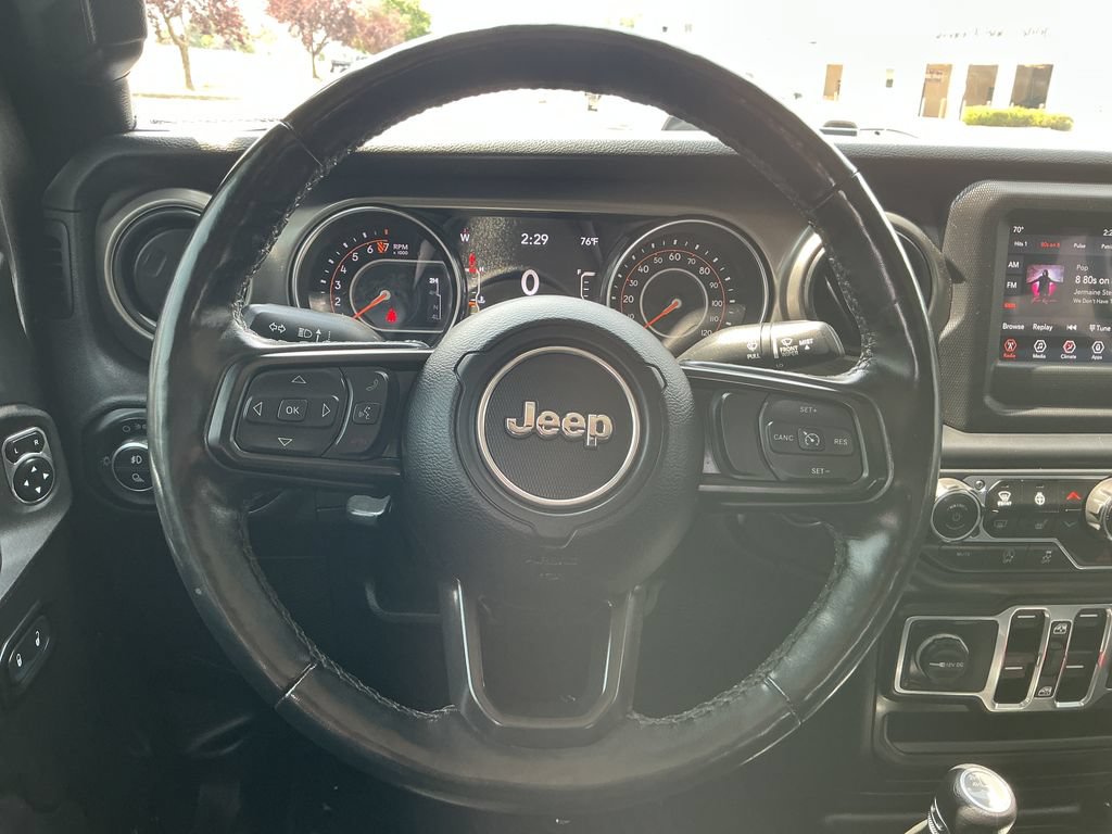 Certified 2021 Jeep Gladiator Sport AWD/4WD image 18