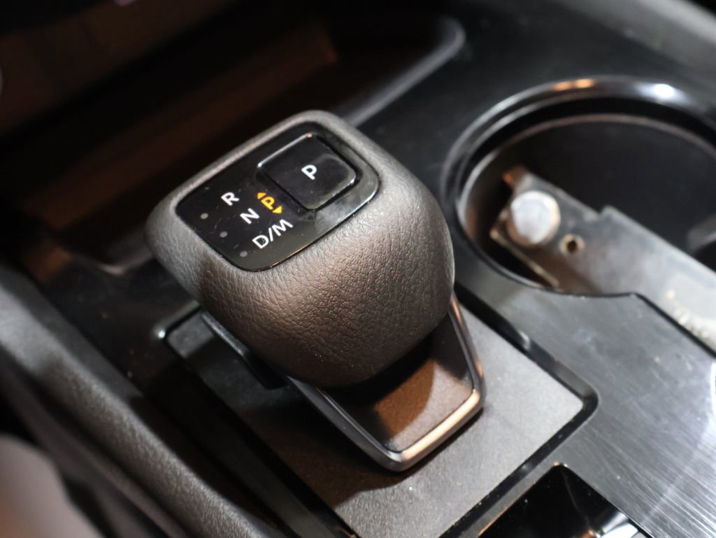 Used 2023 Nissan Rogue SV w/ SV Premium B Package image 30