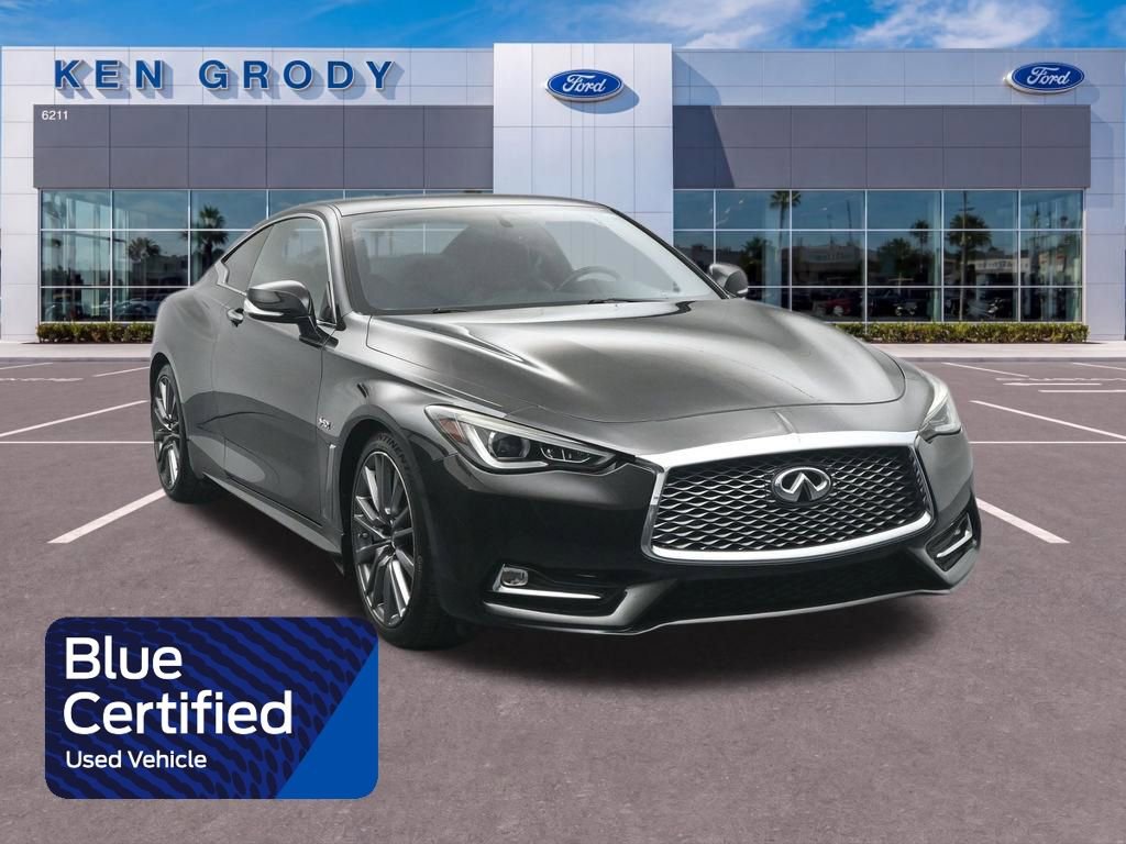 Used 2017 INFINITI Q60 Red Sport 400 RWD image 1