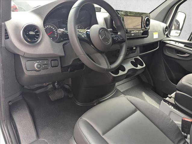 New 2026 Mercedes-Benz Sprinter 2500 image 3