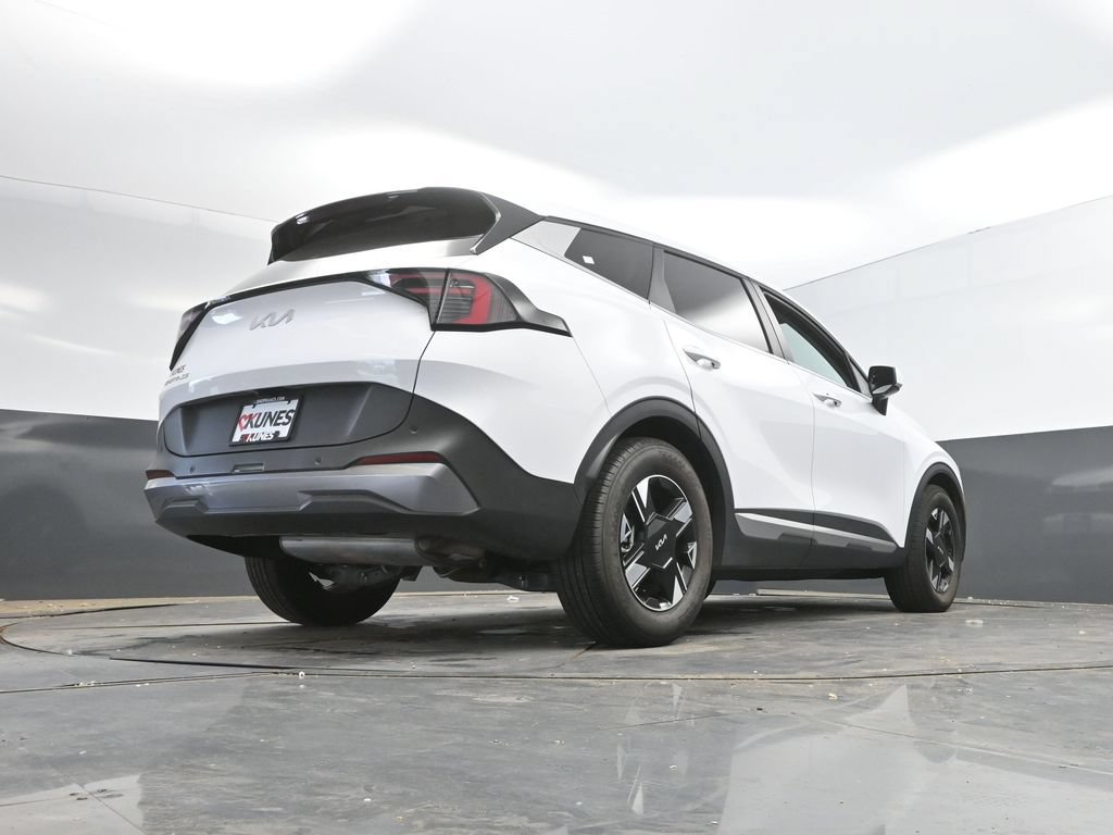 Used 2026 Kia Sportage LX FWD image 44