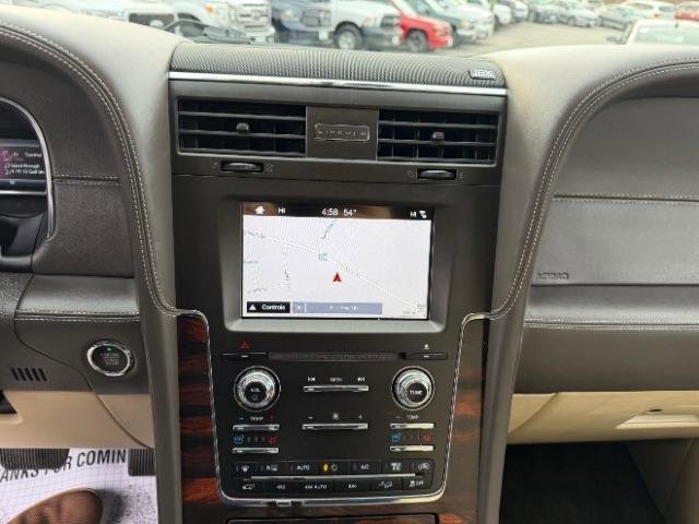Used 2017 Lincoln Navigator L Reserve AWD/4WD image 26
