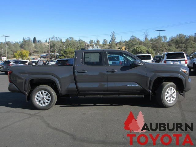 New 2026 Toyota Tacoma SR5 image 2