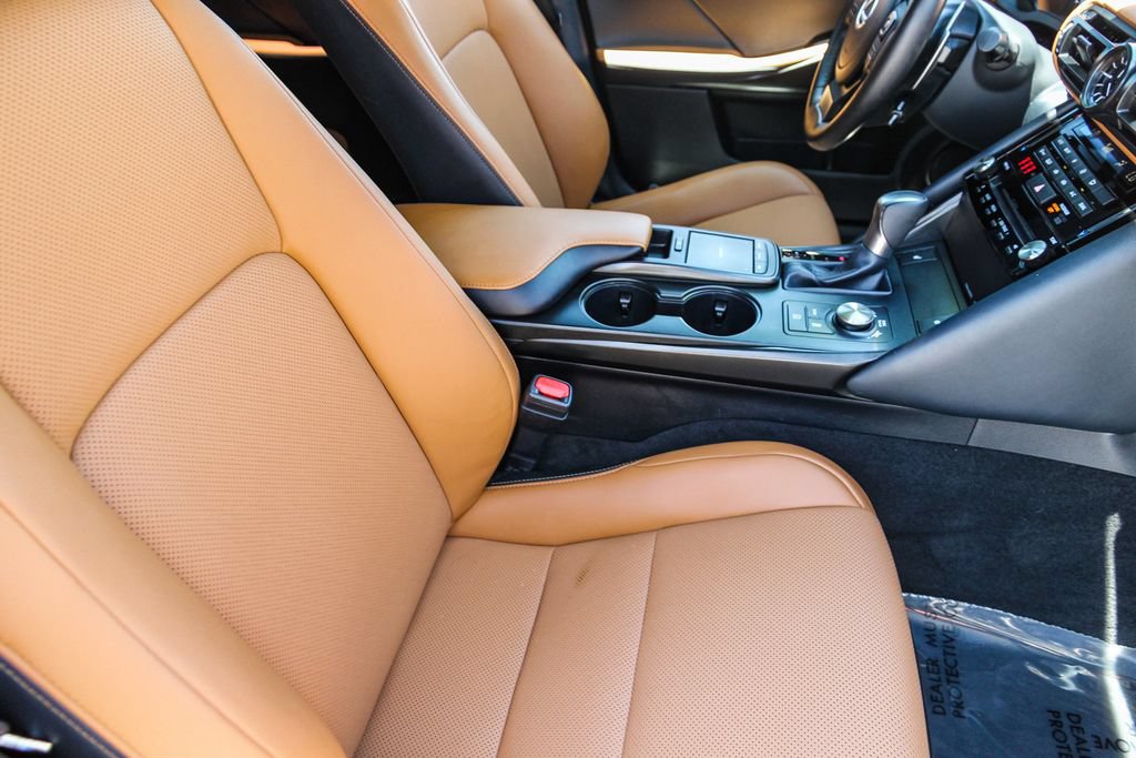 Certified 2024 Lexus IS 300 F Sport RWD image 17