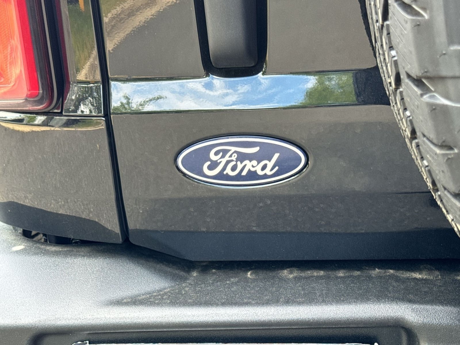 New 2026 Ford Bronco Outer Banks AWD/4WD image 19