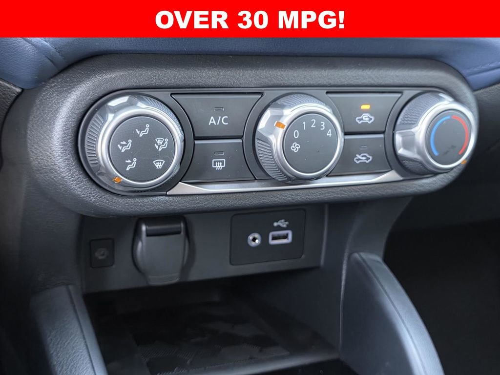 New 2025 Nissan Versa SV w/ Trunk Package image 15