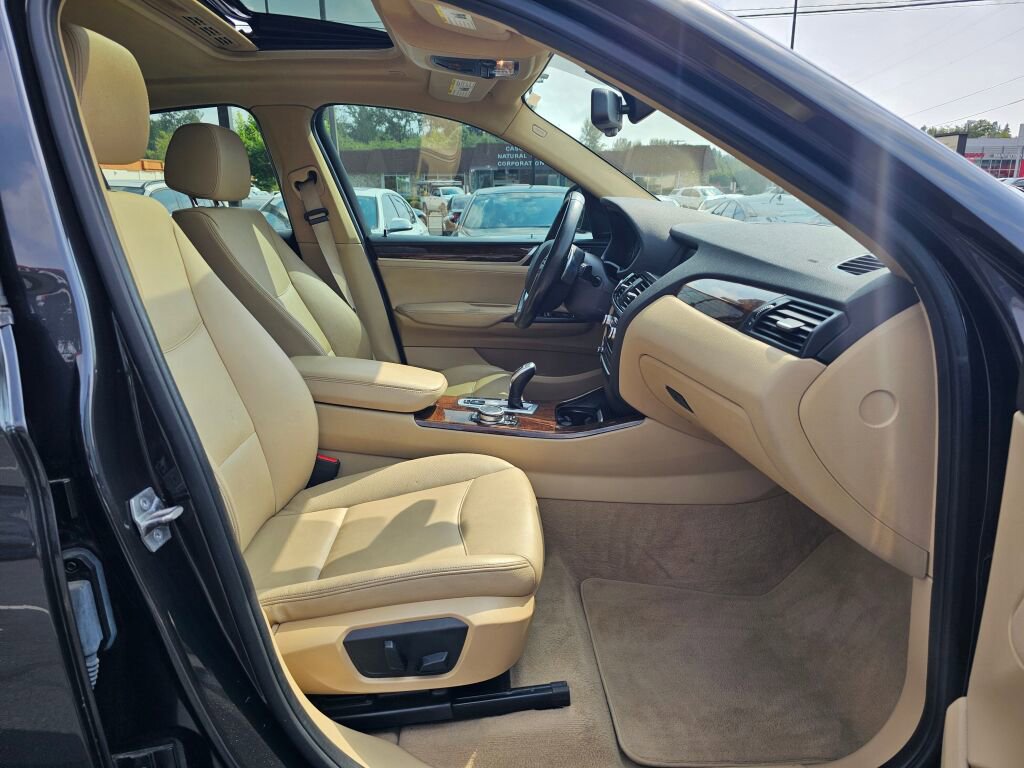 Used 2016 BMW X4 xDrive28i image 11