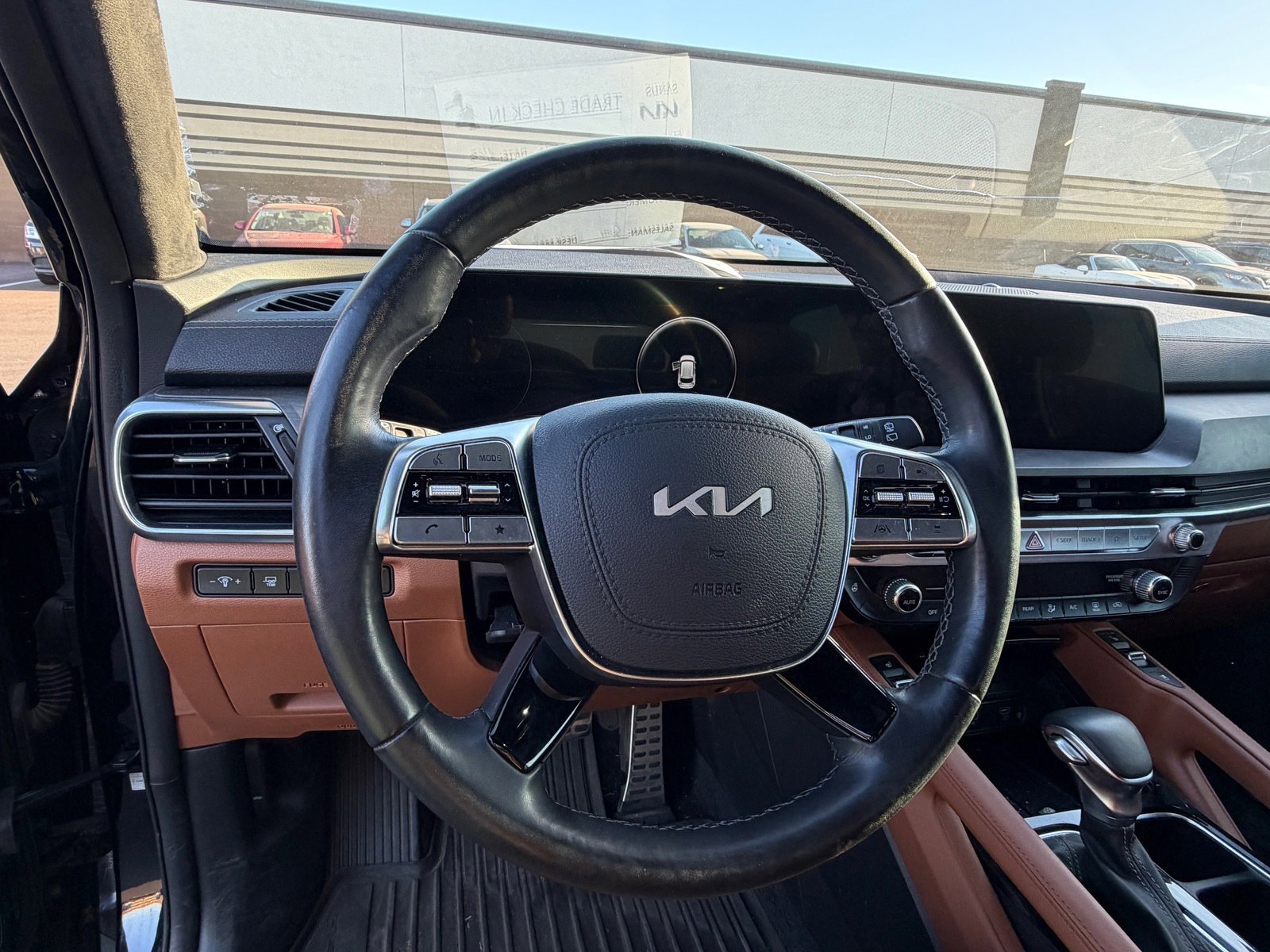 Certified 2023 Kia Telluride SX Prestige X-Line AWD/4WD image 11