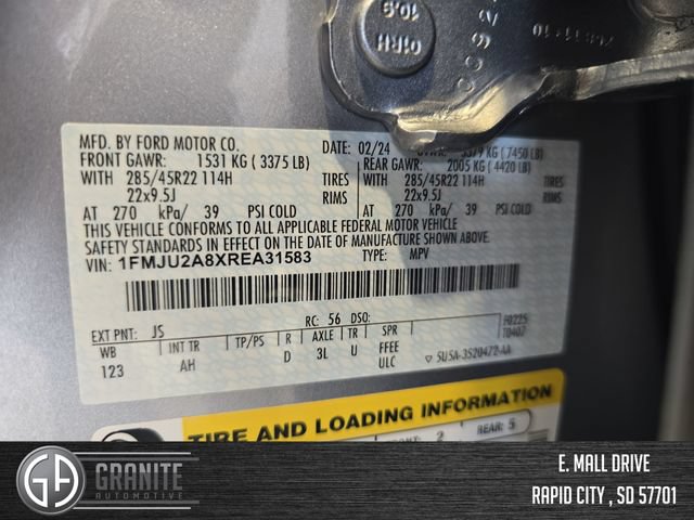 Used 2024 Ford Expedition Limited AWD/4WD image 31