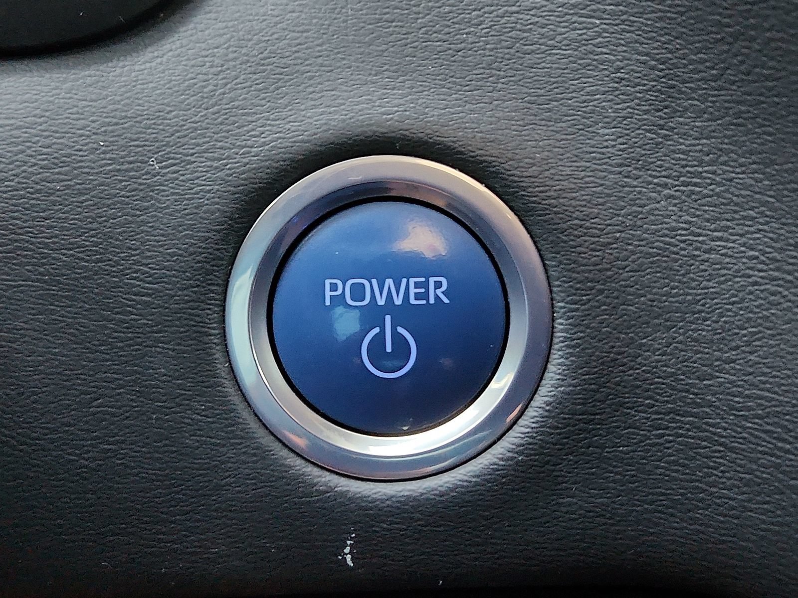 Used 2024 Toyota Sequoia Platinum AWD/4WD image 21