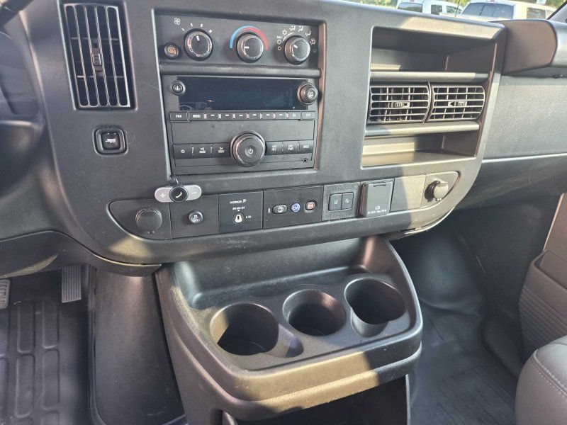 Used 2024 Chevrolet Express 3500 LS RWD image 13