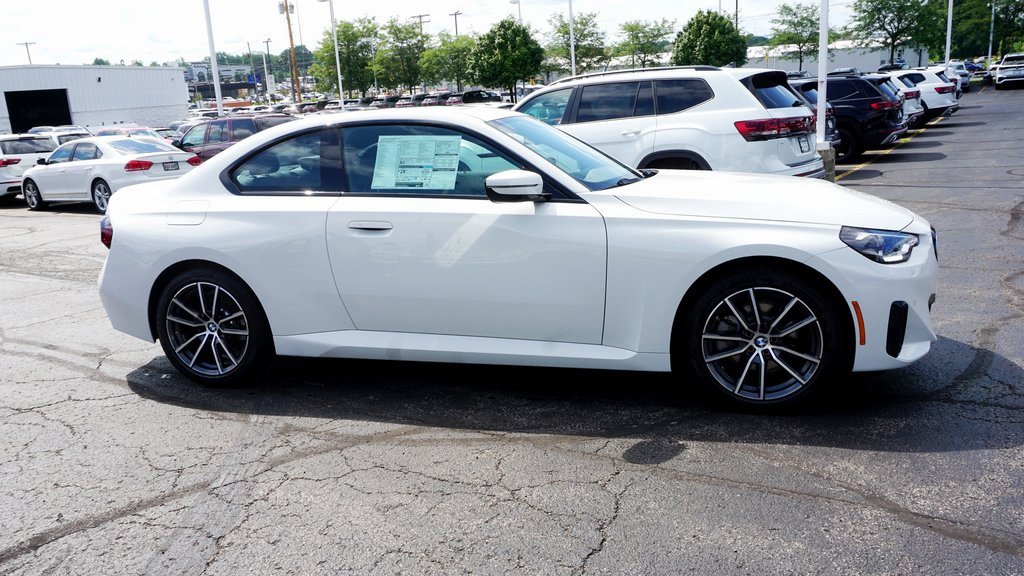 New 2025 BMW 230i xDrive Coupe w/ Convenience Package image 3