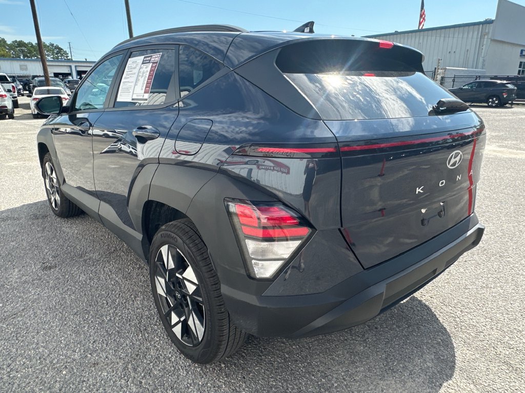 Used 2025 Hyundai Kona SEL AWD/4WD image 6