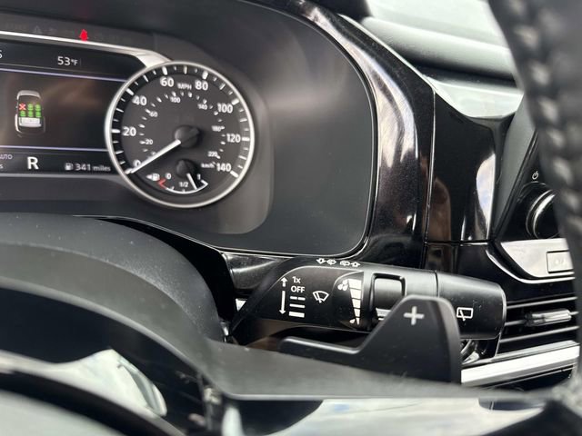 Used 2023 Nissan Pathfinder SL image 35