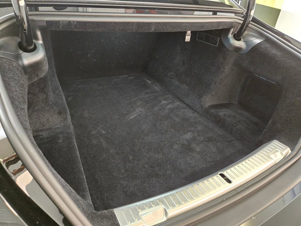 Certified 2025 Rolls-Royce Ghost AWD/4WD image 21