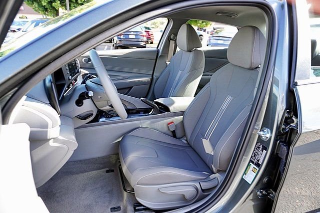 Certified 2026 Hyundai Elantra Sport image 14