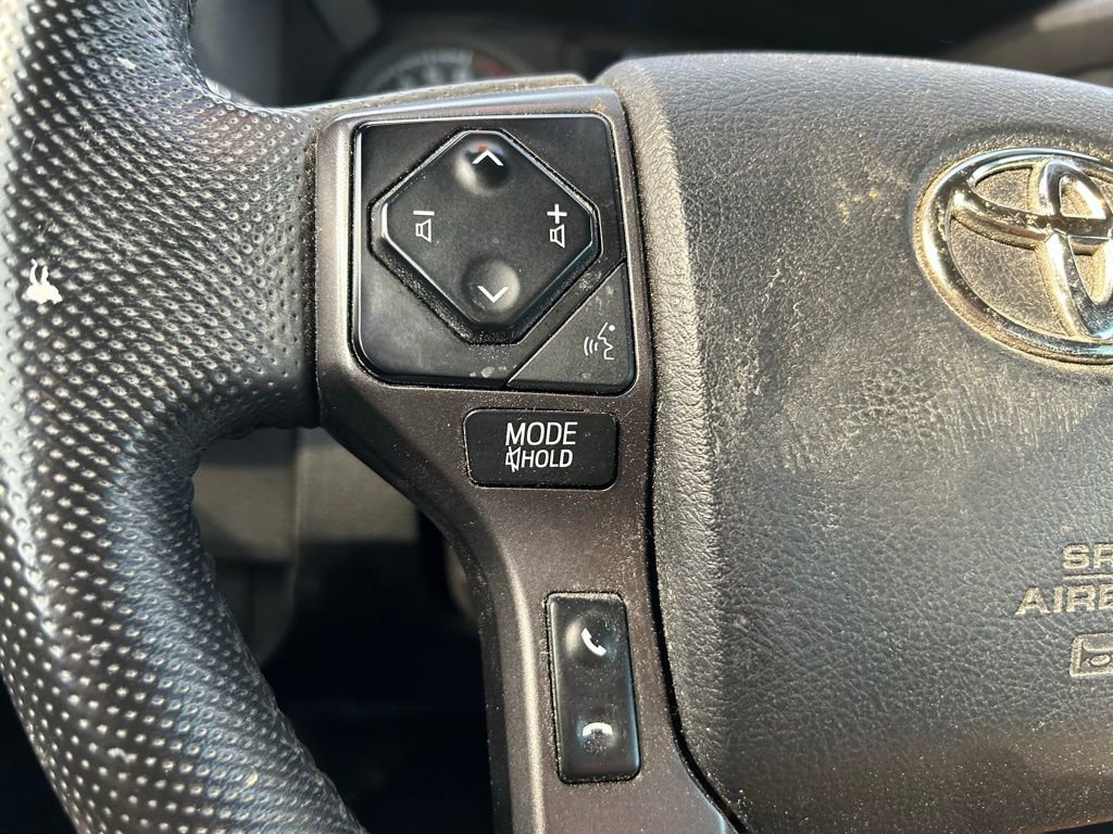 Used 2022 Toyota Tacoma TRD Sport image 19