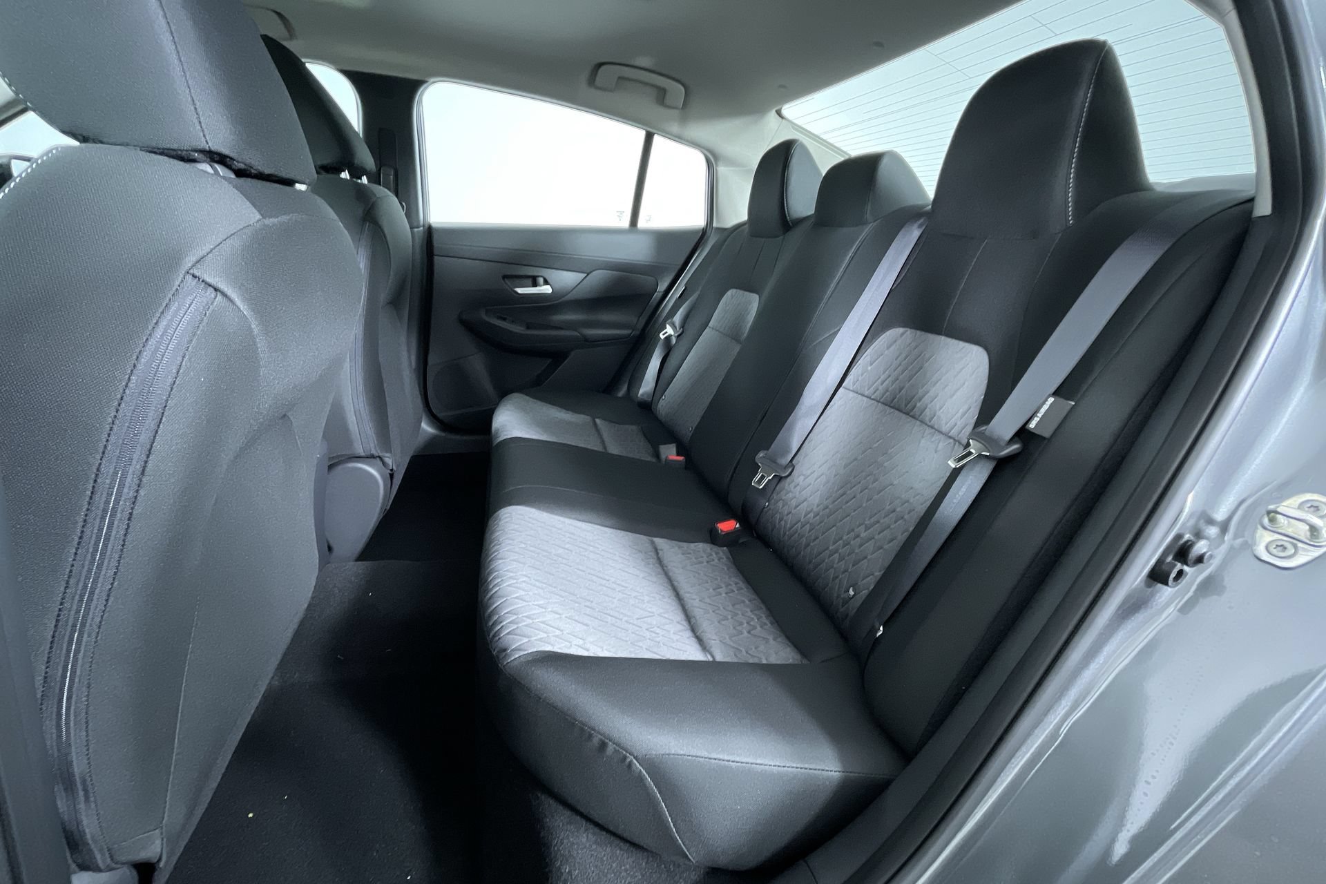 New 2027 Nissan Sentra SV w/ SV Convenience Package FWD image 22