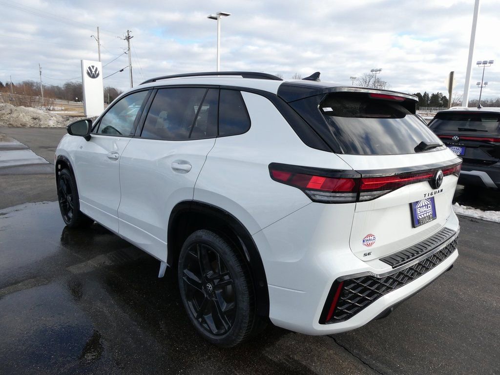 New 2026 Volkswagen Tiguan SE R-Line AWD/4WD image 26