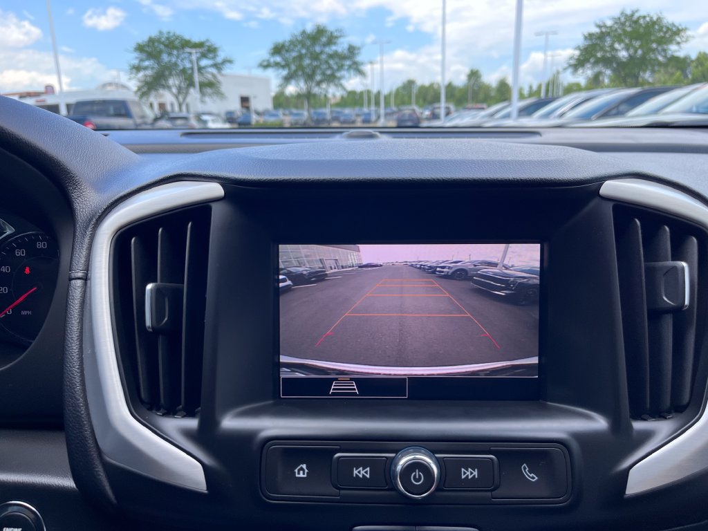Used 2022 GMC Terrain SLE w/ Elevation Edition FWD image 14