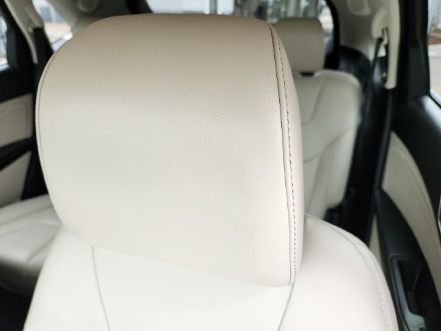 Used 2021 Ford Edge Titanium AWD/4WD image 16