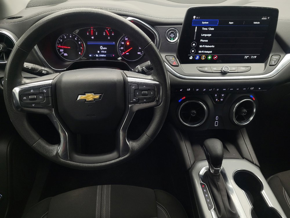 Used 2024 Chevrolet Blazer LT w/ Convenience Package FWD image 22