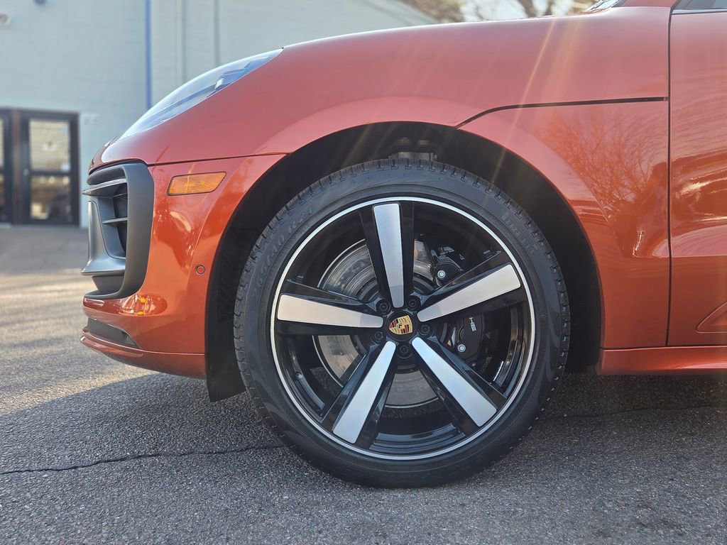 Used 2022 Porsche Macan GTS w/ Premium Package Plus image 9