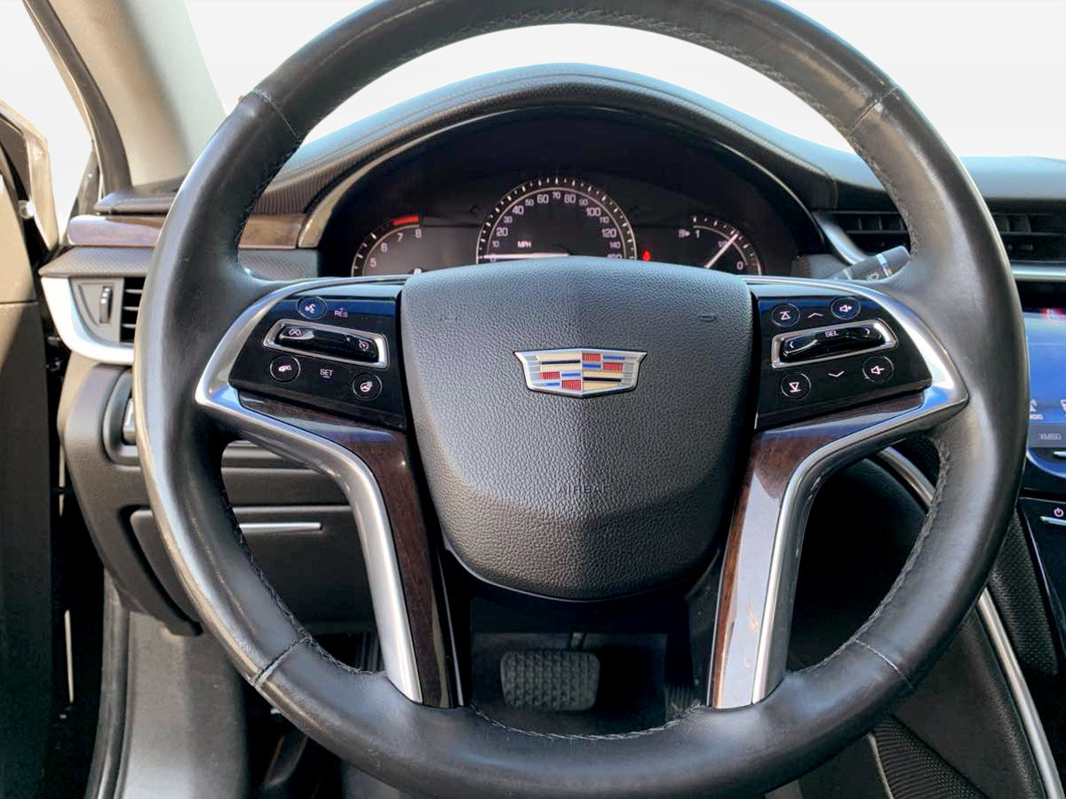 Used 2017 Cadillac XTS Luxury FWD image 22