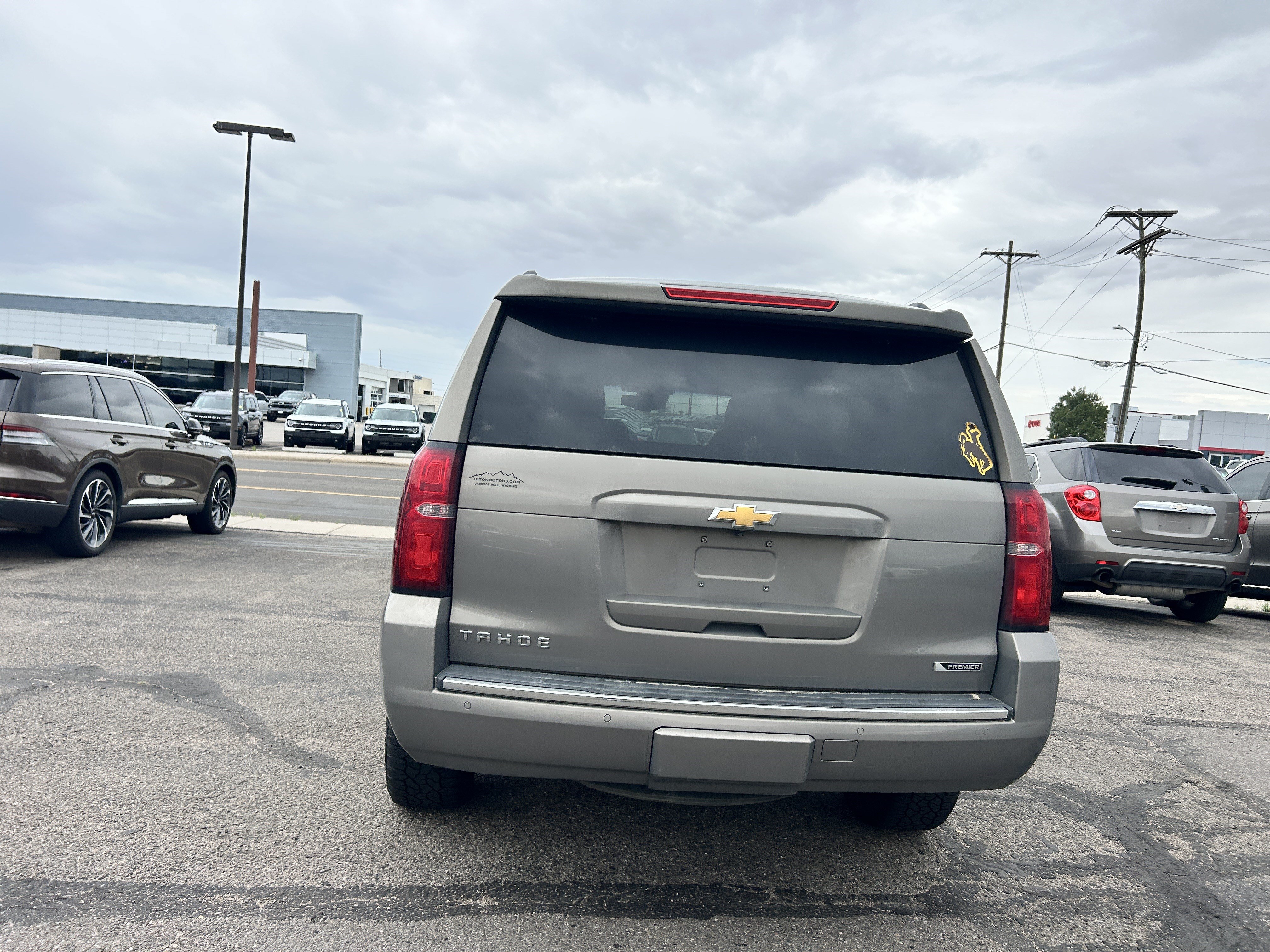 Used 2017 Chevrolet Tahoe Premier AWD/4WD image 4