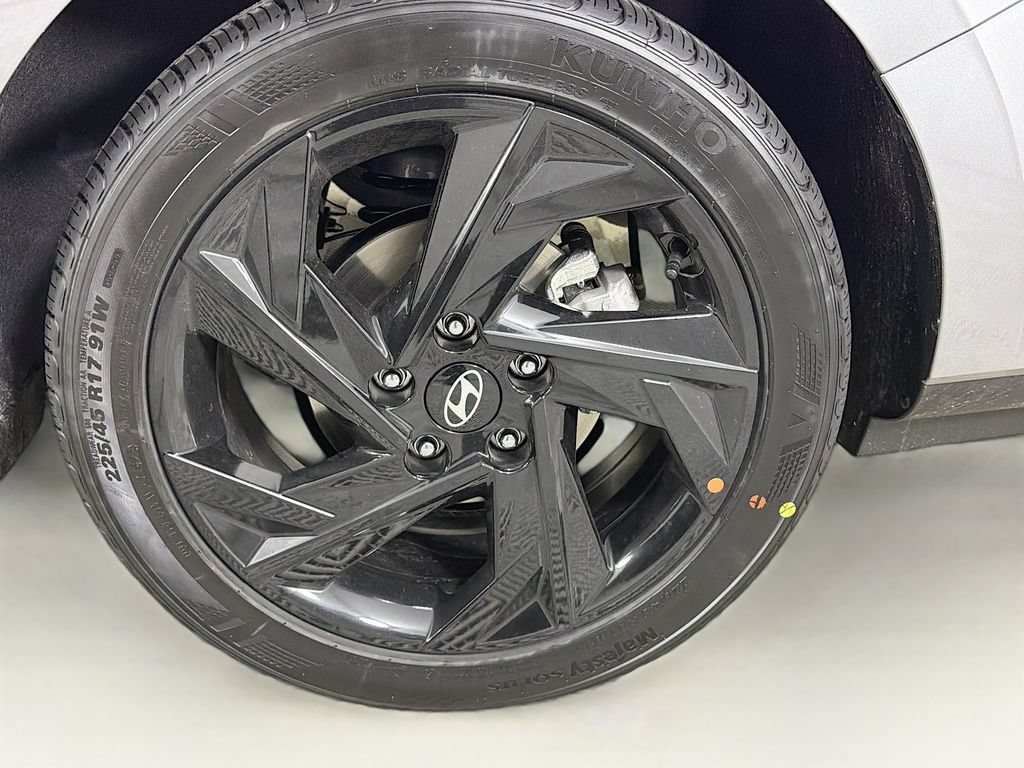 Used 2026 Hyundai Elantra Sport w/ Cargo Package FWD image 32