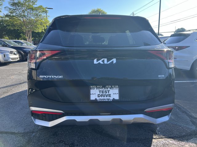 Used 2024 Kia Sportage EX AWD/4WD image 4