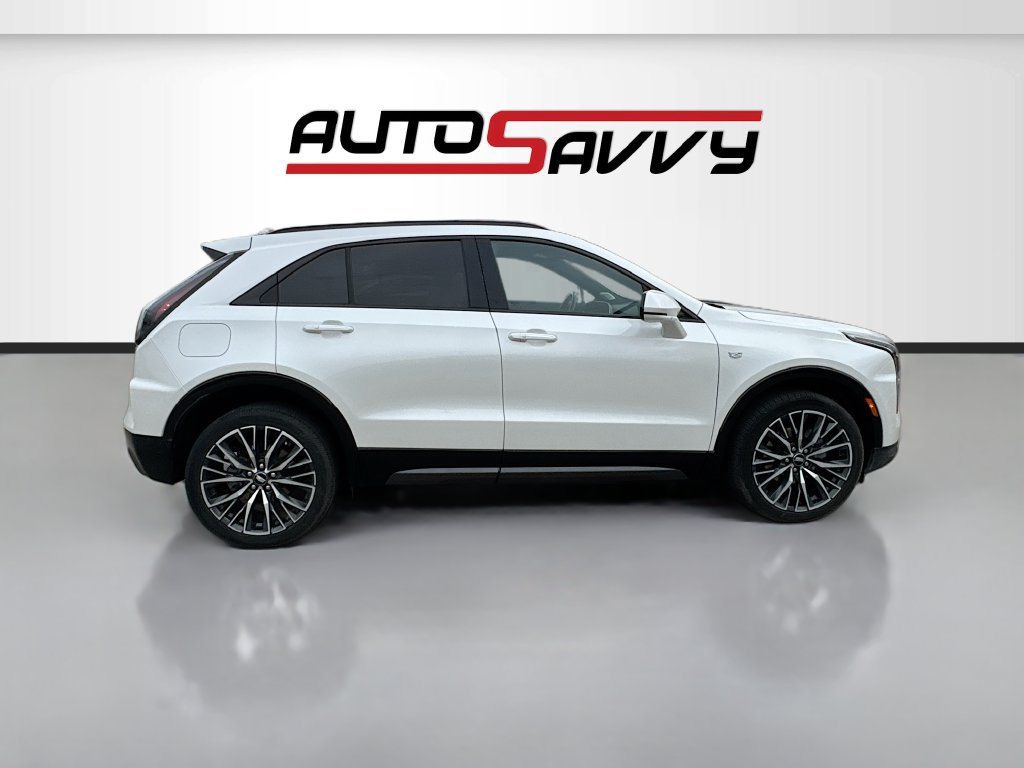 Used 2024 Cadillac XT4 Sport AWD/4WD image 8