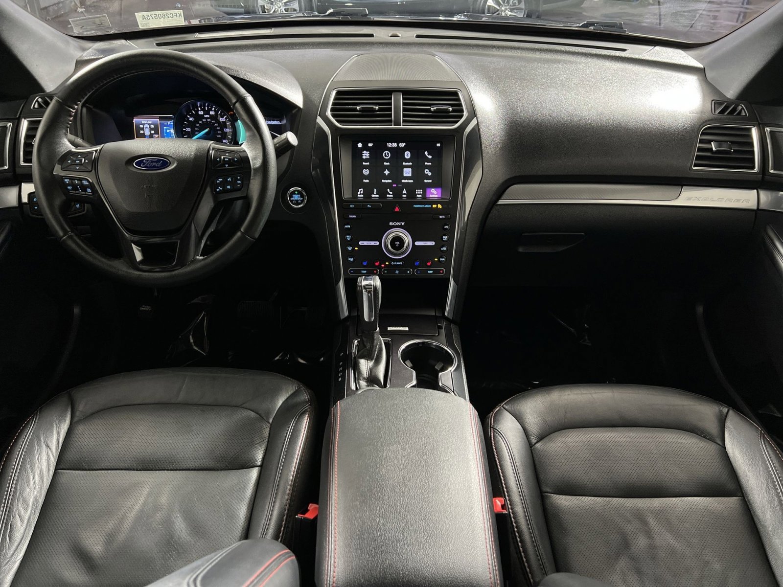 Used 2019 Ford Explorer Sport w/ Equipment Group 401A image 23