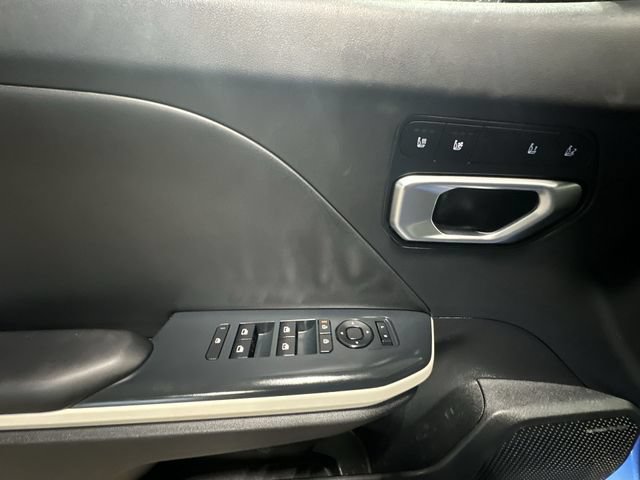 Used 2025 Kia K4 GT-Line w/ GT-Line Premium Package FWD image 19