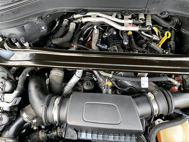 Used 2020 Ford Explorer Platinum w/ Premium Technology Package image 35