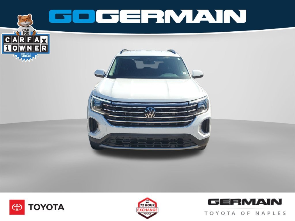 Used 2025 Volkswagen Atlas SE w/ Black Wheel Package FWD image 3