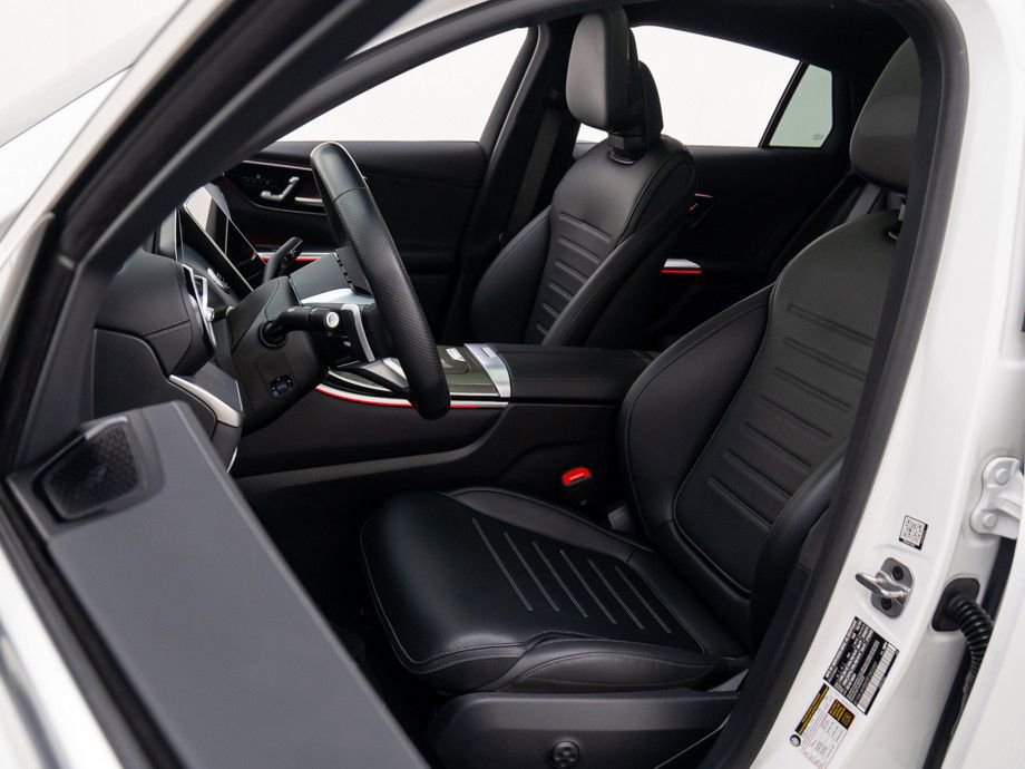 Certified 2025 Mercedes-Benz GLC 300 4MATIC image 16