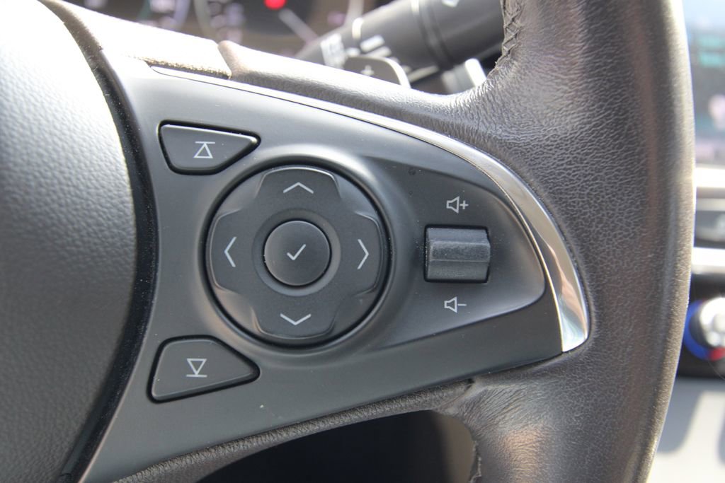Used 2017 Buick LaCrosse Essence w/ Sights and Sounds Package image 23