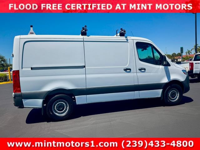 Used 2021 Mercedes-Benz Sprinter 1500 image 10