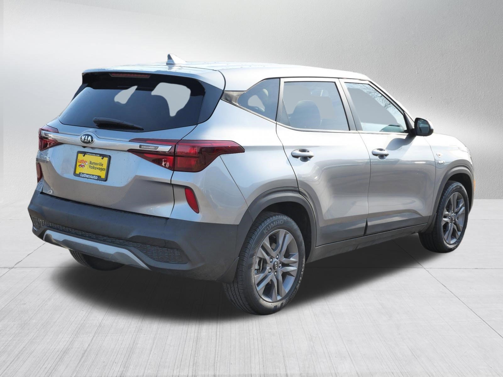 Used 2021 Kia Seltos LX image 7