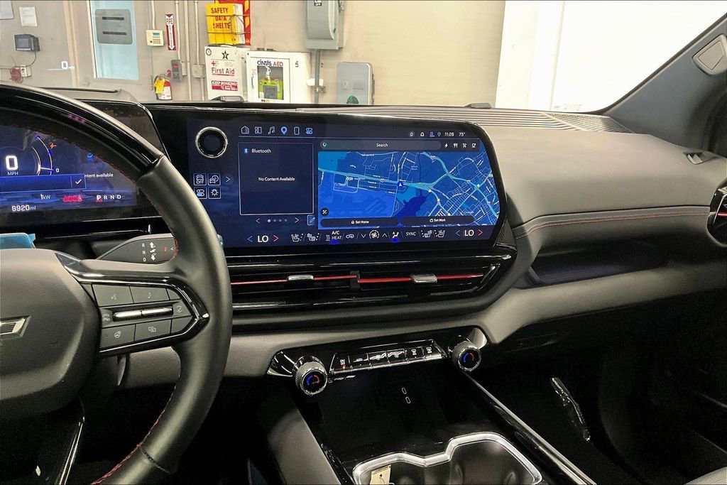 Used 2024 Chevrolet Silverado EV RST AWD/4WD image 5